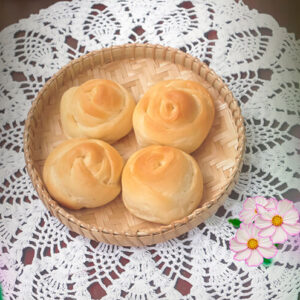 Image-Rose bun bread